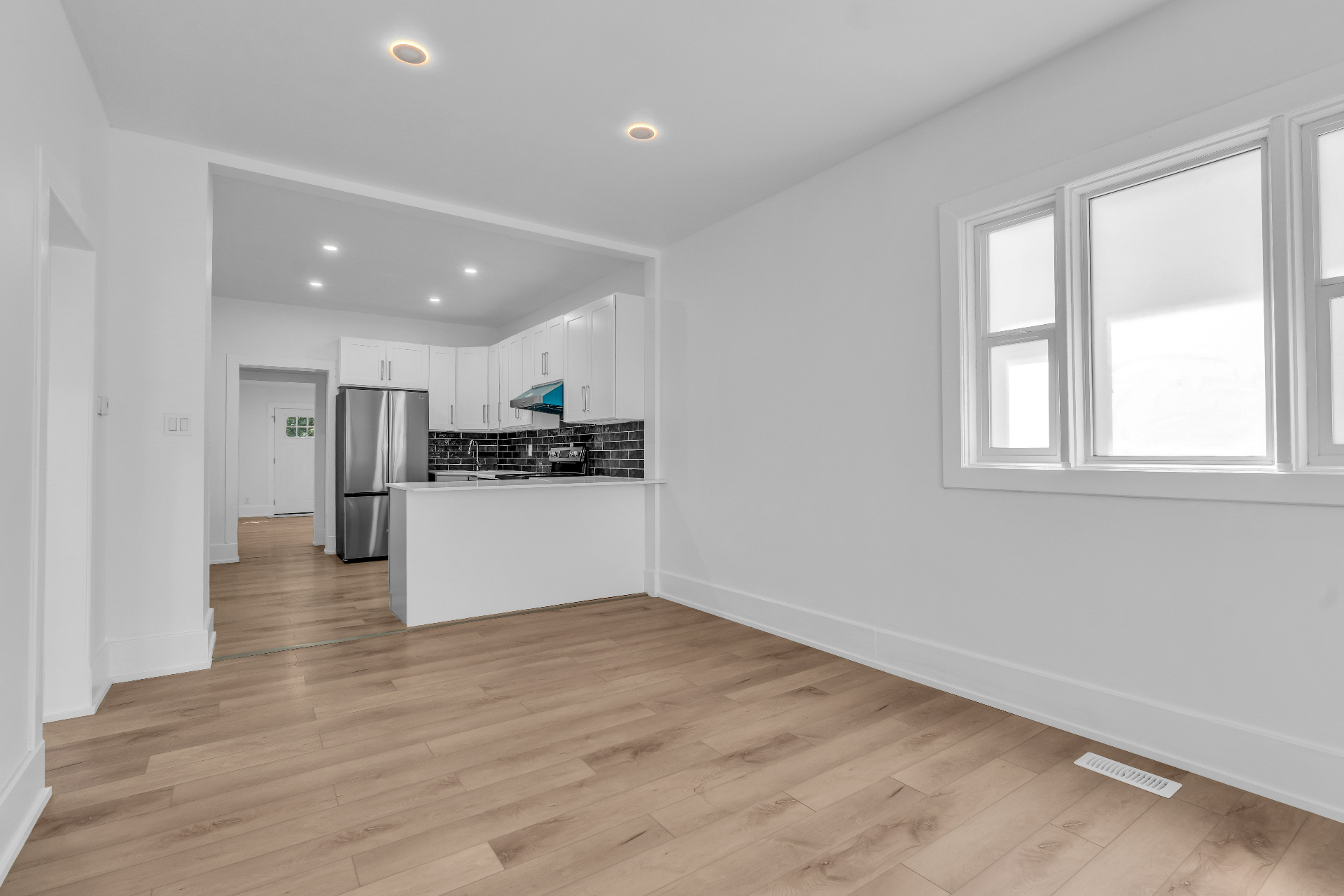 $23.9万 · Pleasant Hill平层独栋出售 · 120 O Avenue S——林与唐地产 - 2